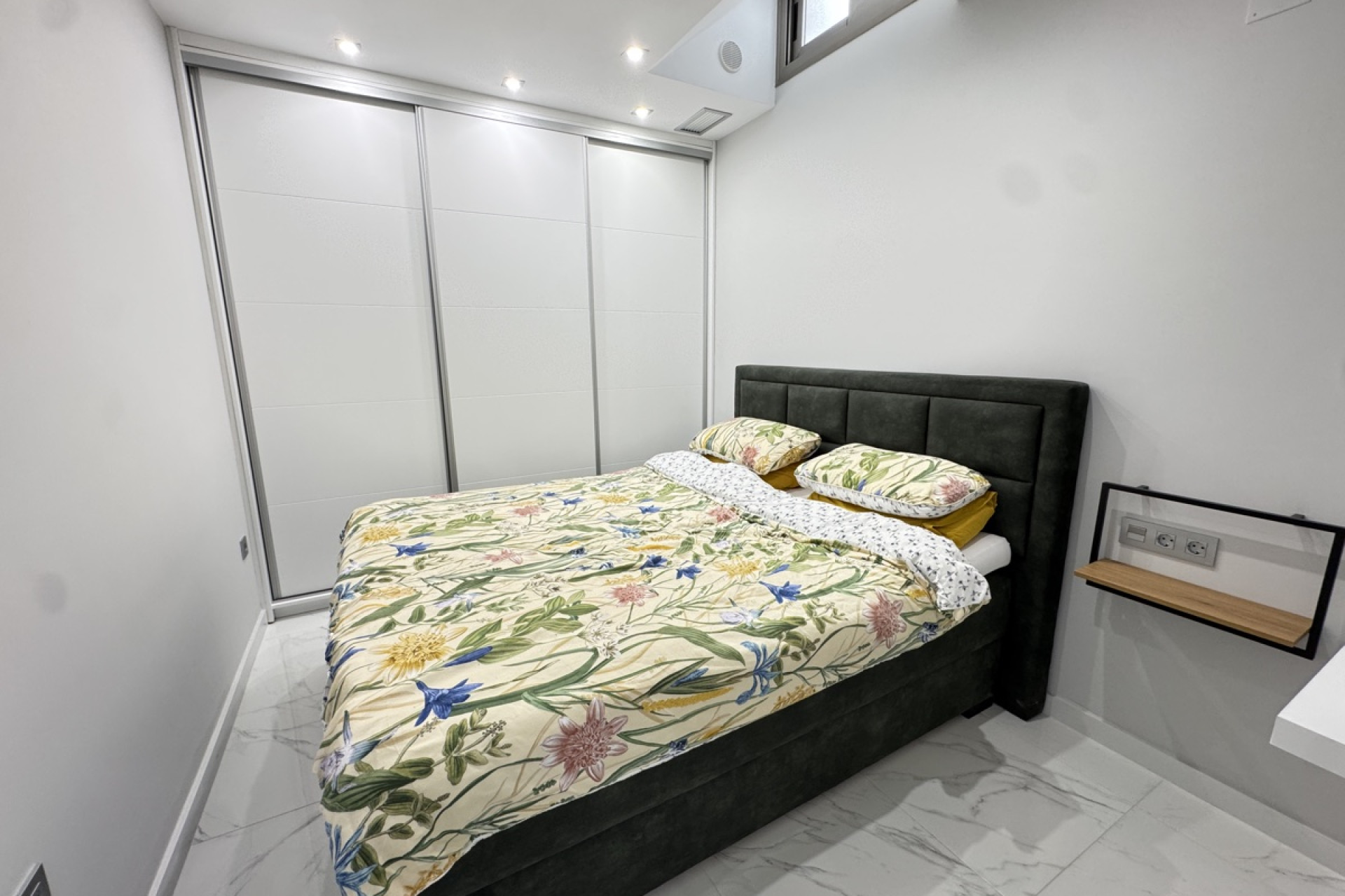 Resale - Detached Villa - Villamartín