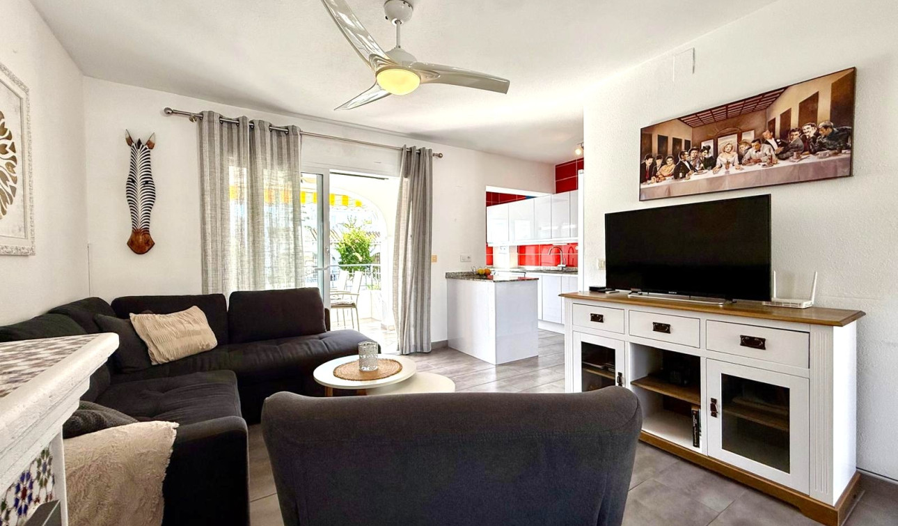 Resale - Detached Villa - Villamartín