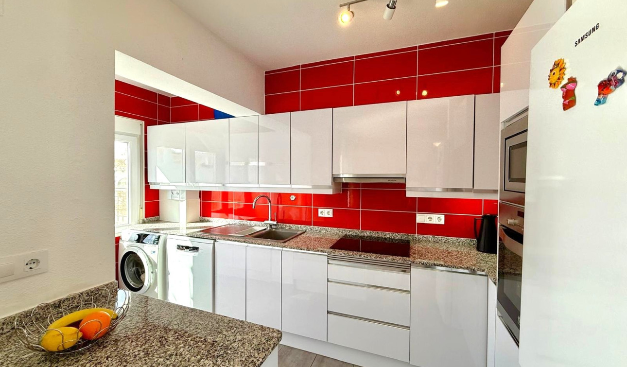 Resale - Detached Villa - Villamartín