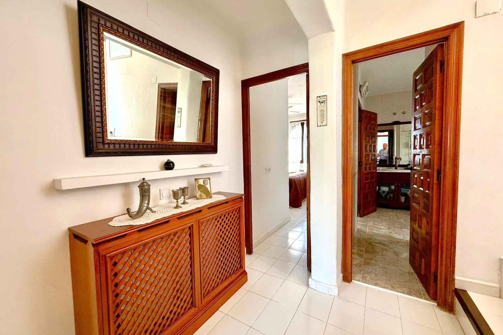 Resale - Detached Villa - Villamartín