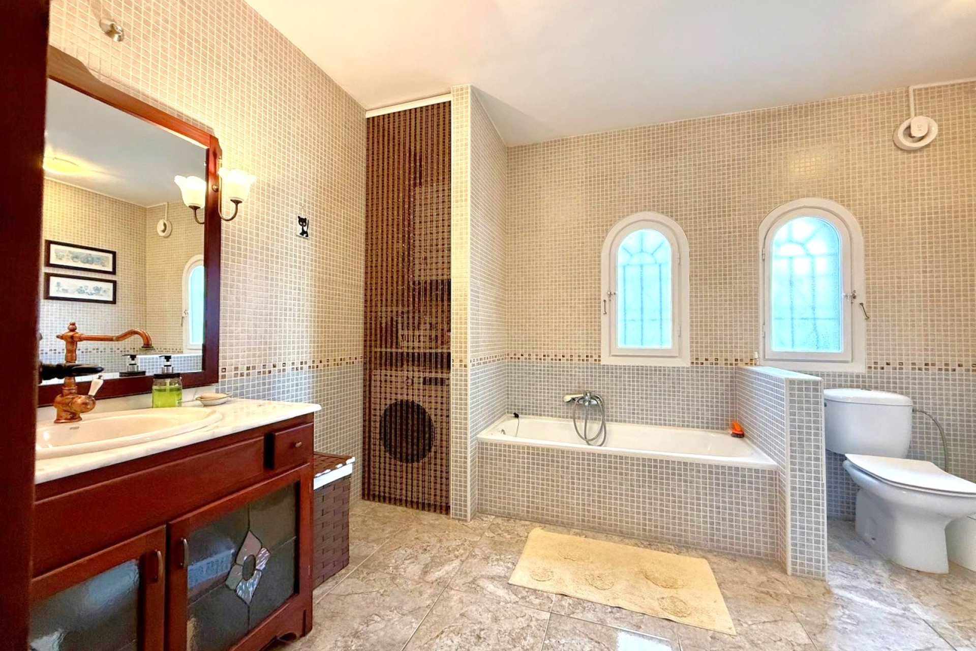 Resale - Detached Villa - Villamartín