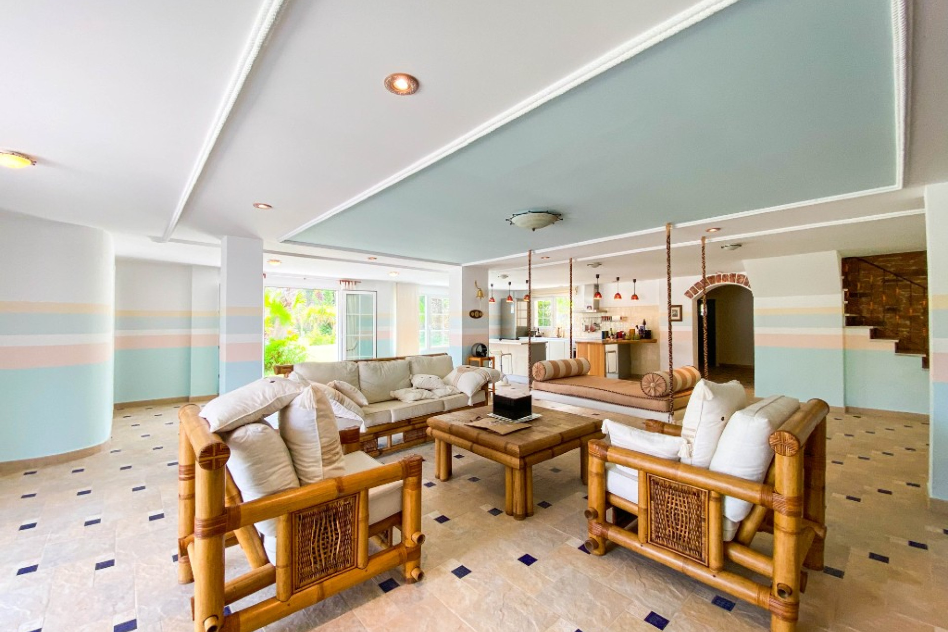 Resale - Detached Villa - Villamartín