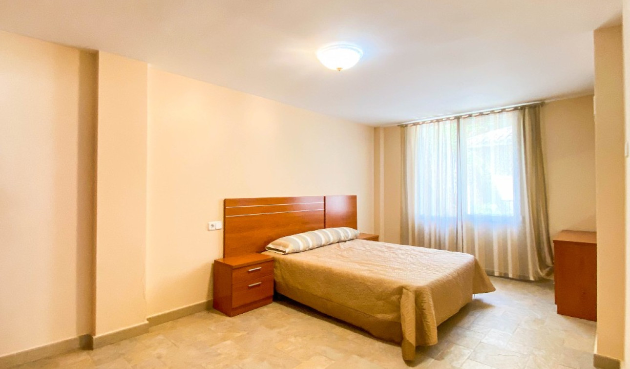 Resale - Detached Villa - Villamartín