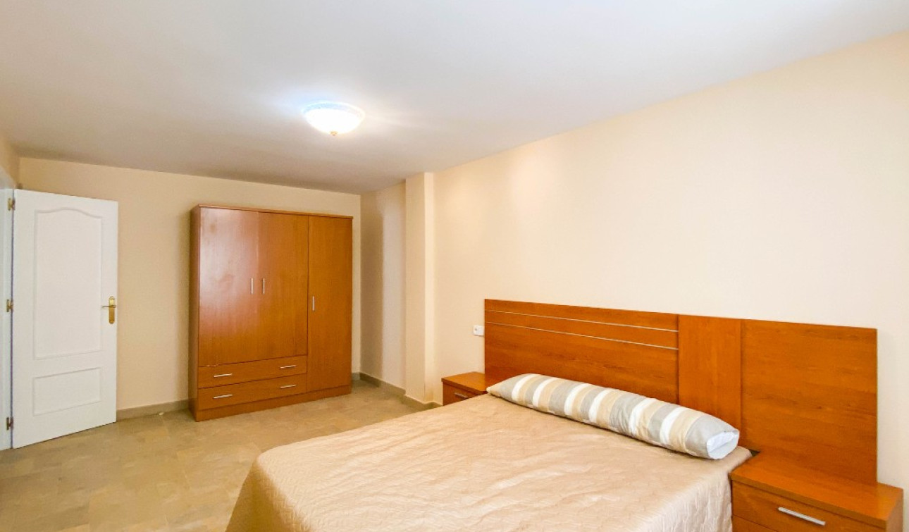 Resale - Detached Villa - Villamartín