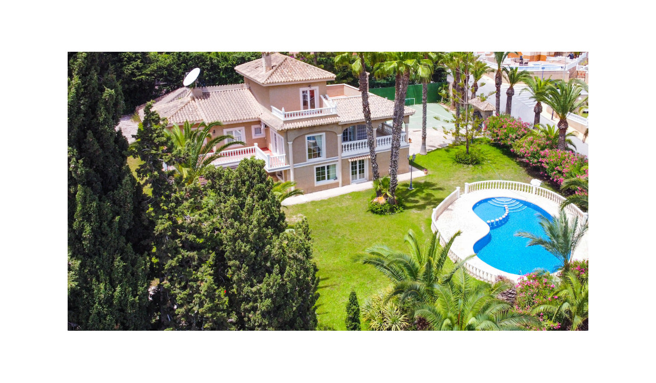 Resale - Detached Villa - Villamartín