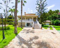 Resale - Detached Villa - Villamartín