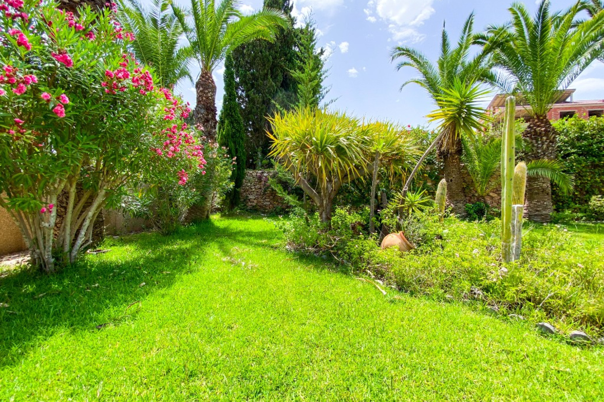 Resale - Detached Villa - Villamartín