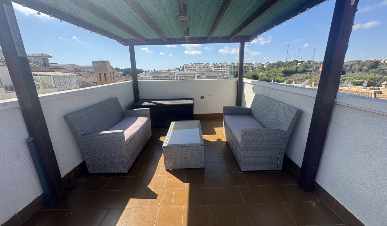 Resale - Detached Villa - Villamartín