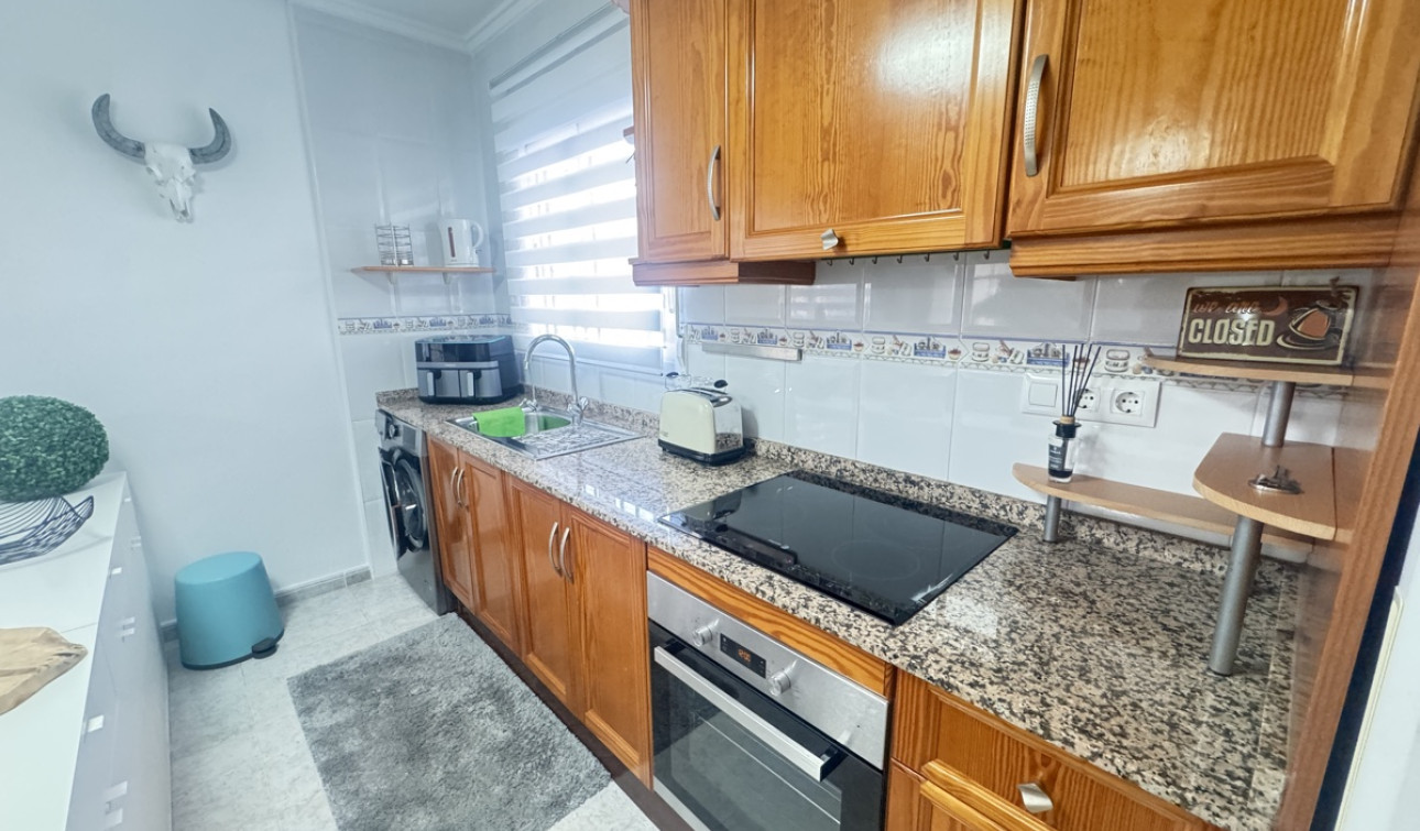 Resale - Detached Villa - Villamartín