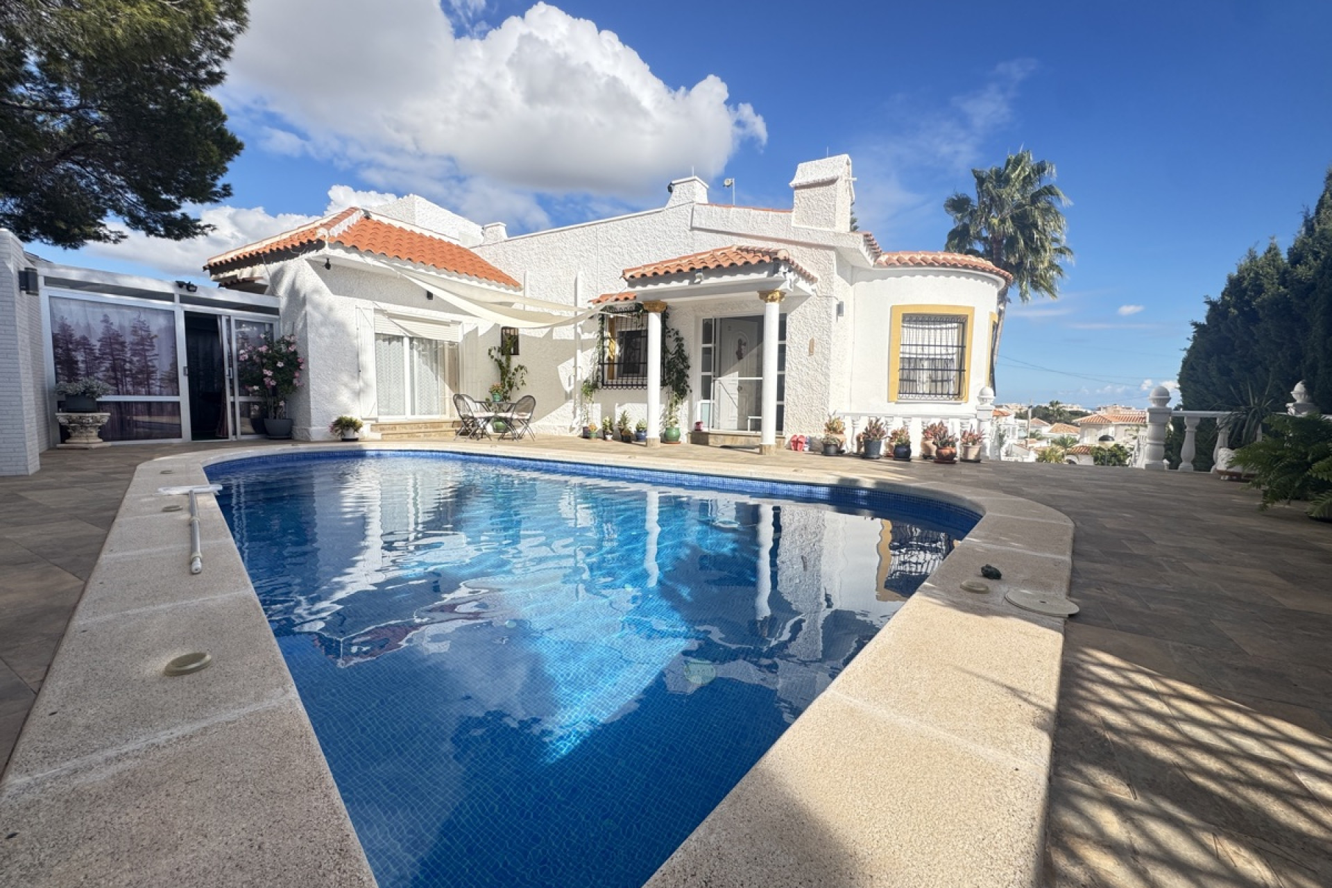 Resale - Detached Villa - Villamartín