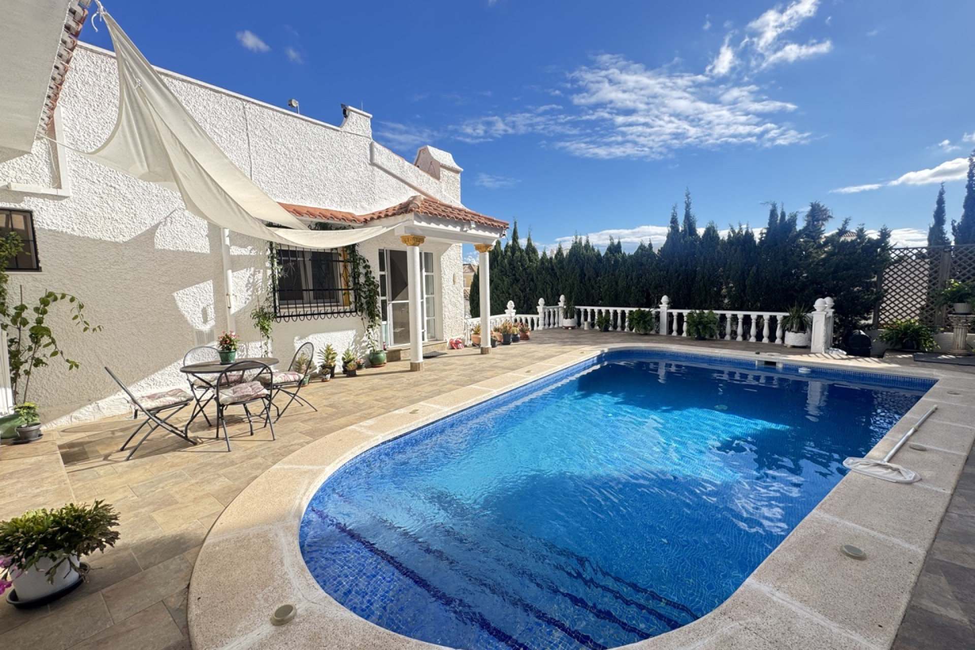 Resale - Detached Villa - Villamartín