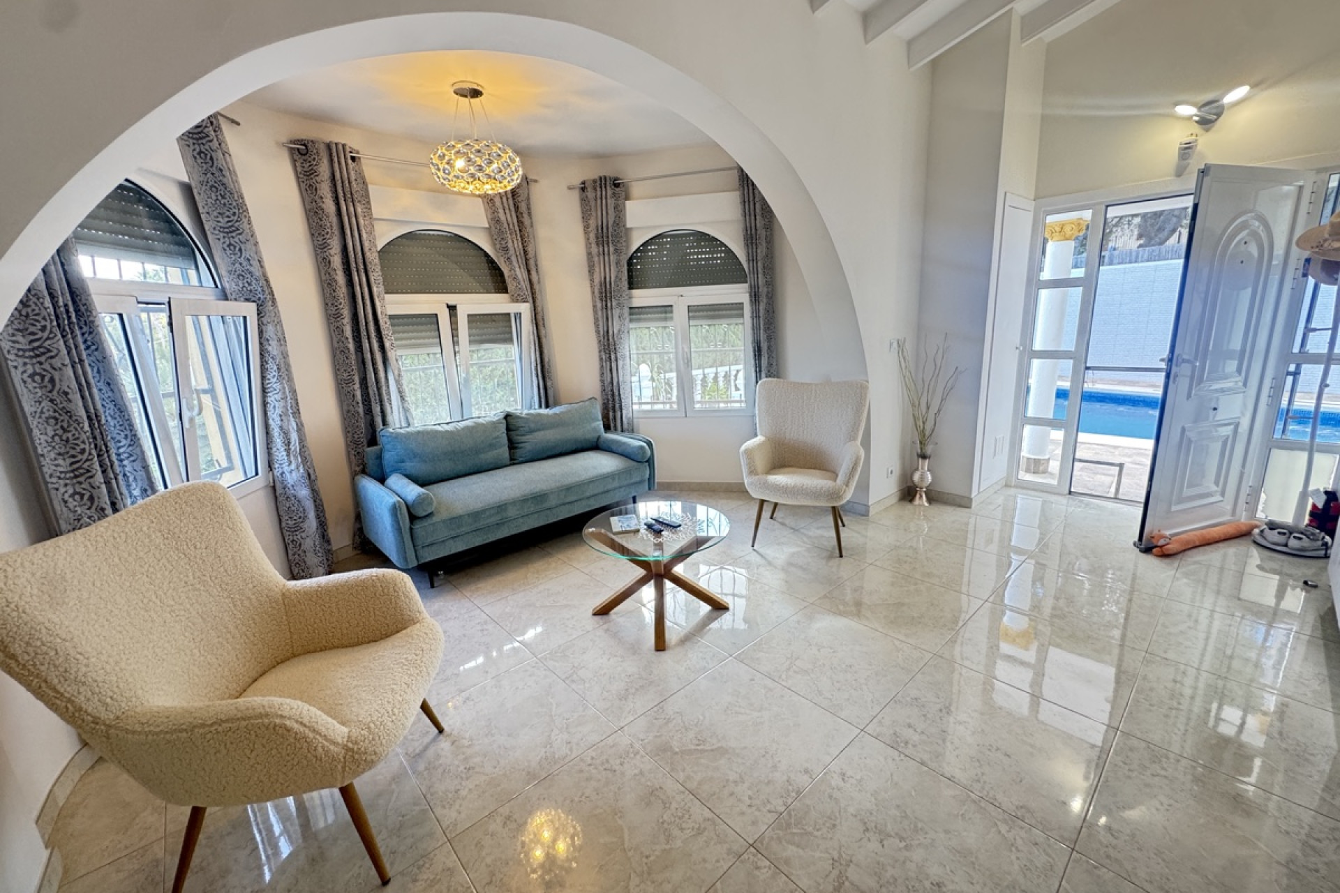 Resale - Detached Villa - Villamartín