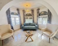 Resale - Detached Villa - Villamartín