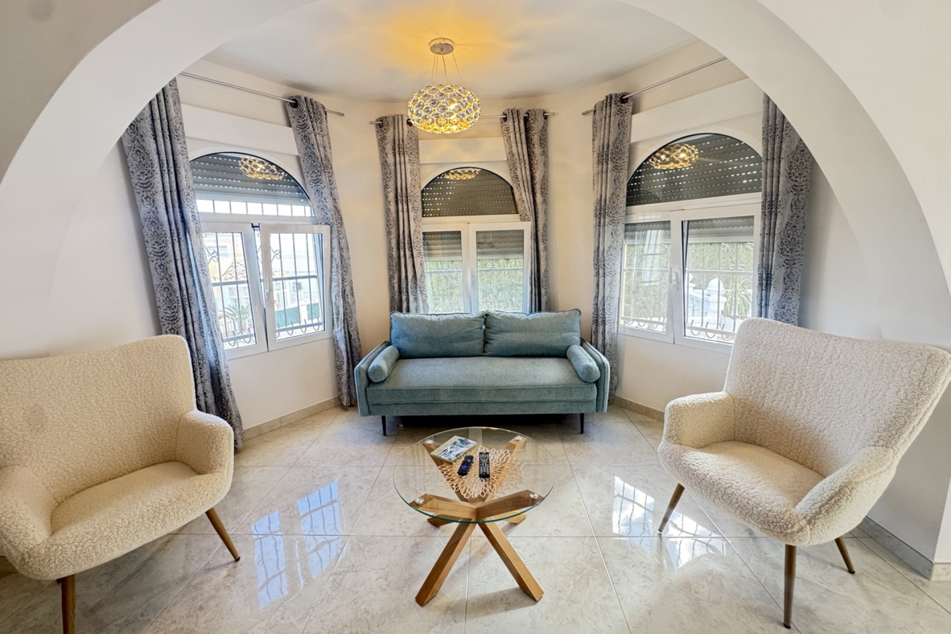 Resale - Detached Villa - Villamartín