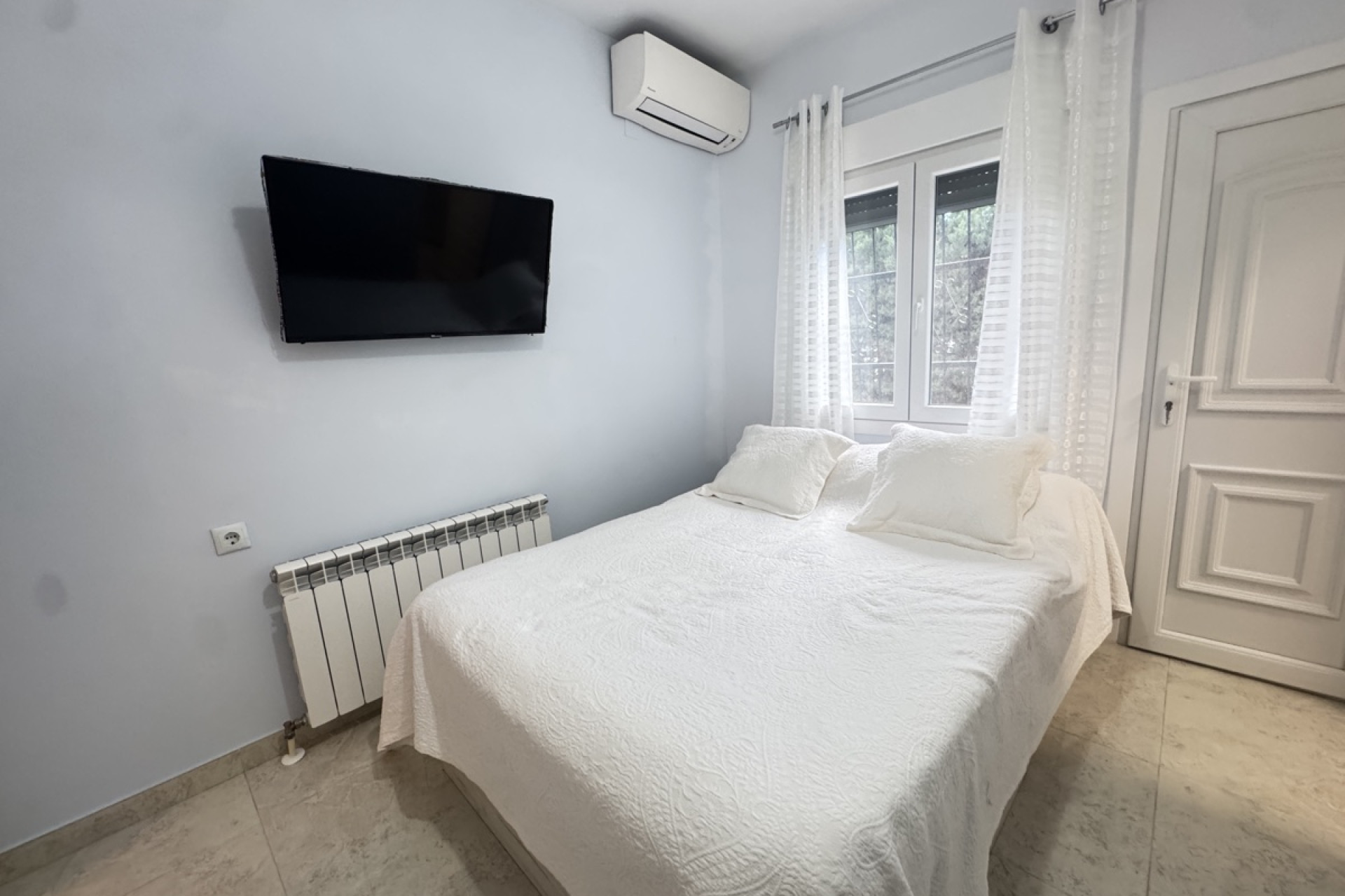 Resale - Detached Villa - Villamartín