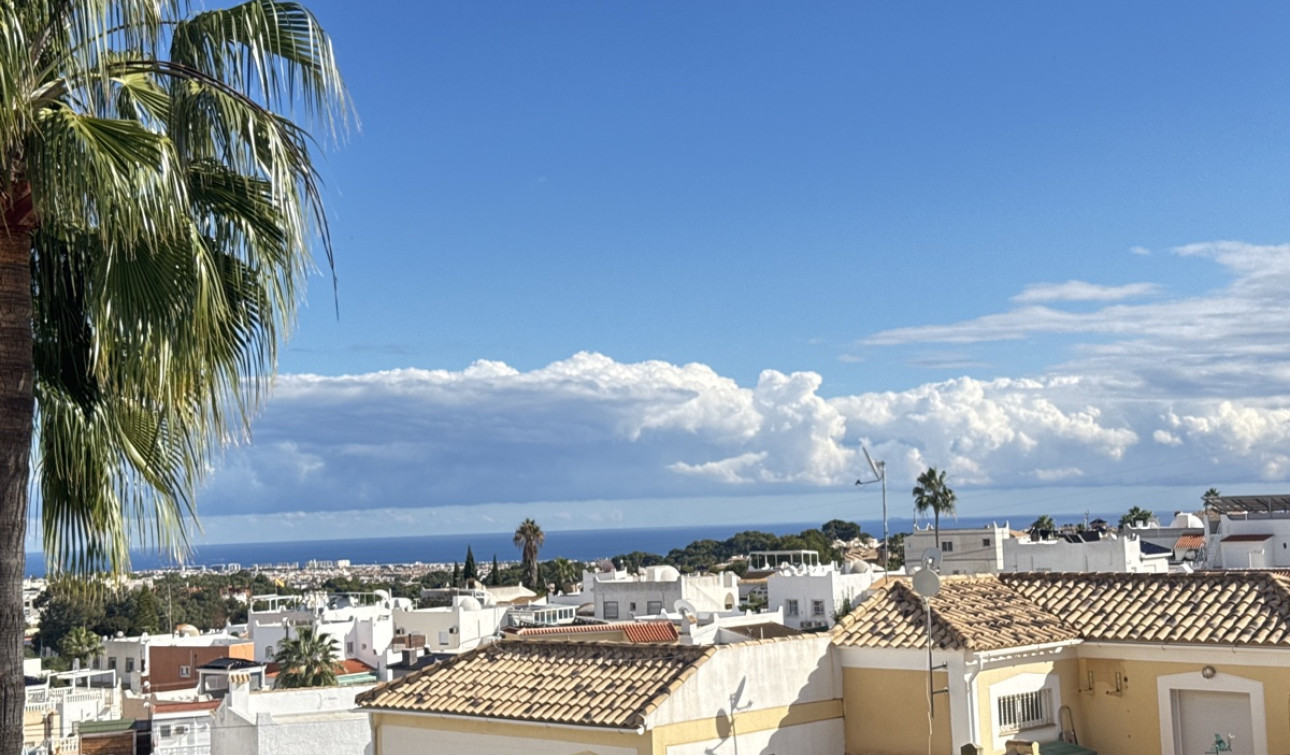 Resale - Detached Villa - Villamartín