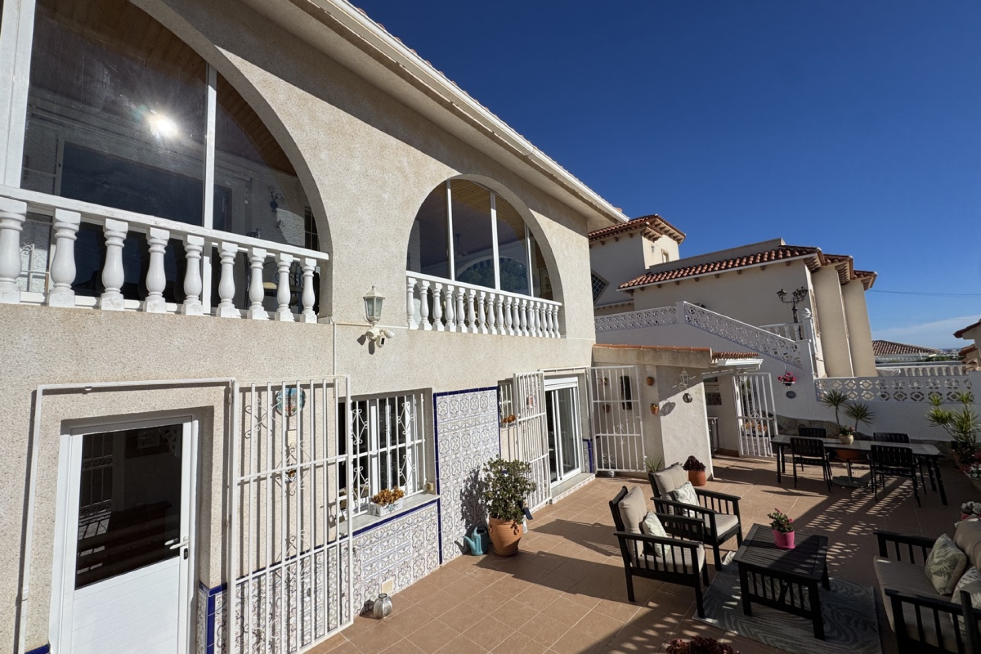 Resale - Detached Villa - Villamartín