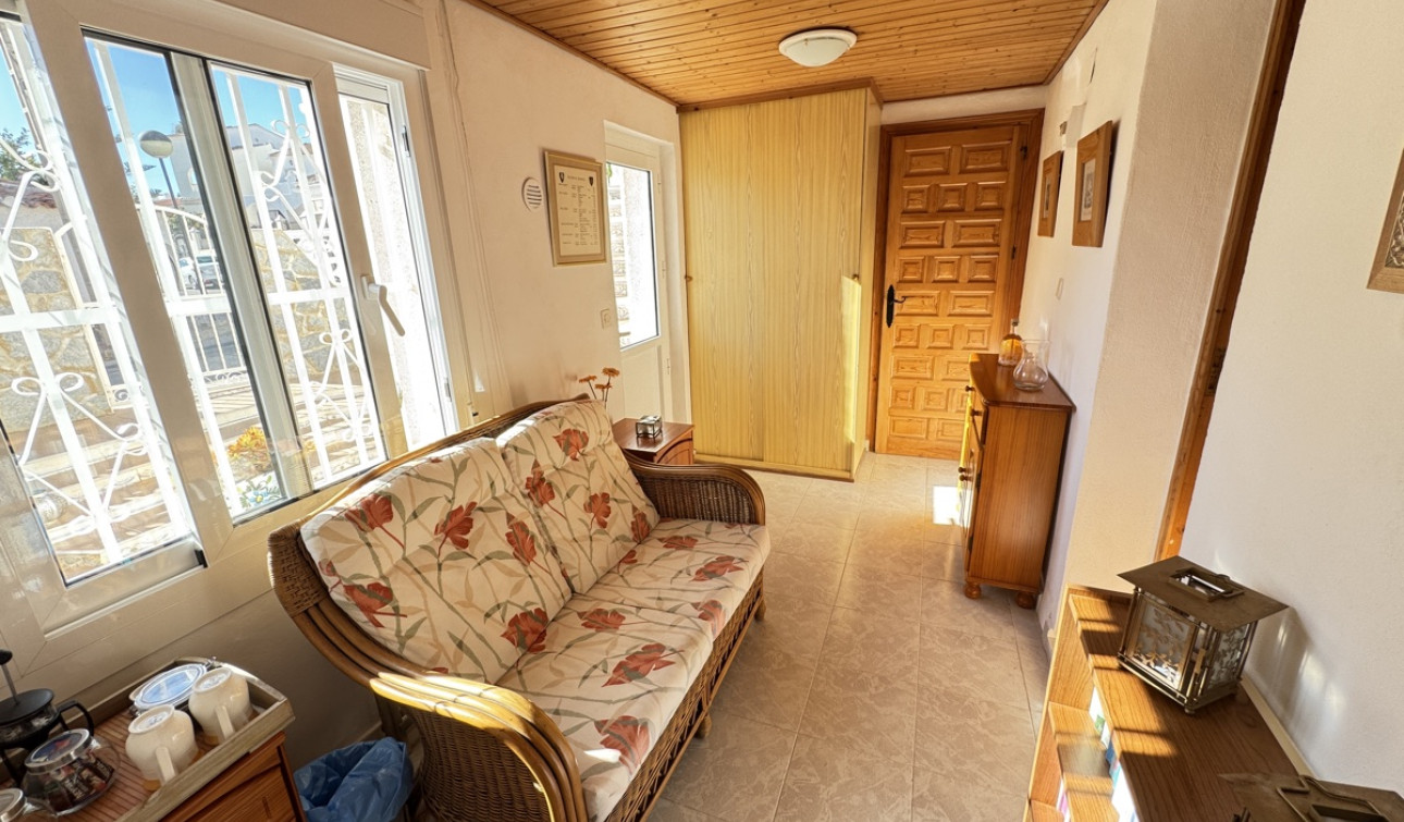 Resale - Detached Villa - Villamartín