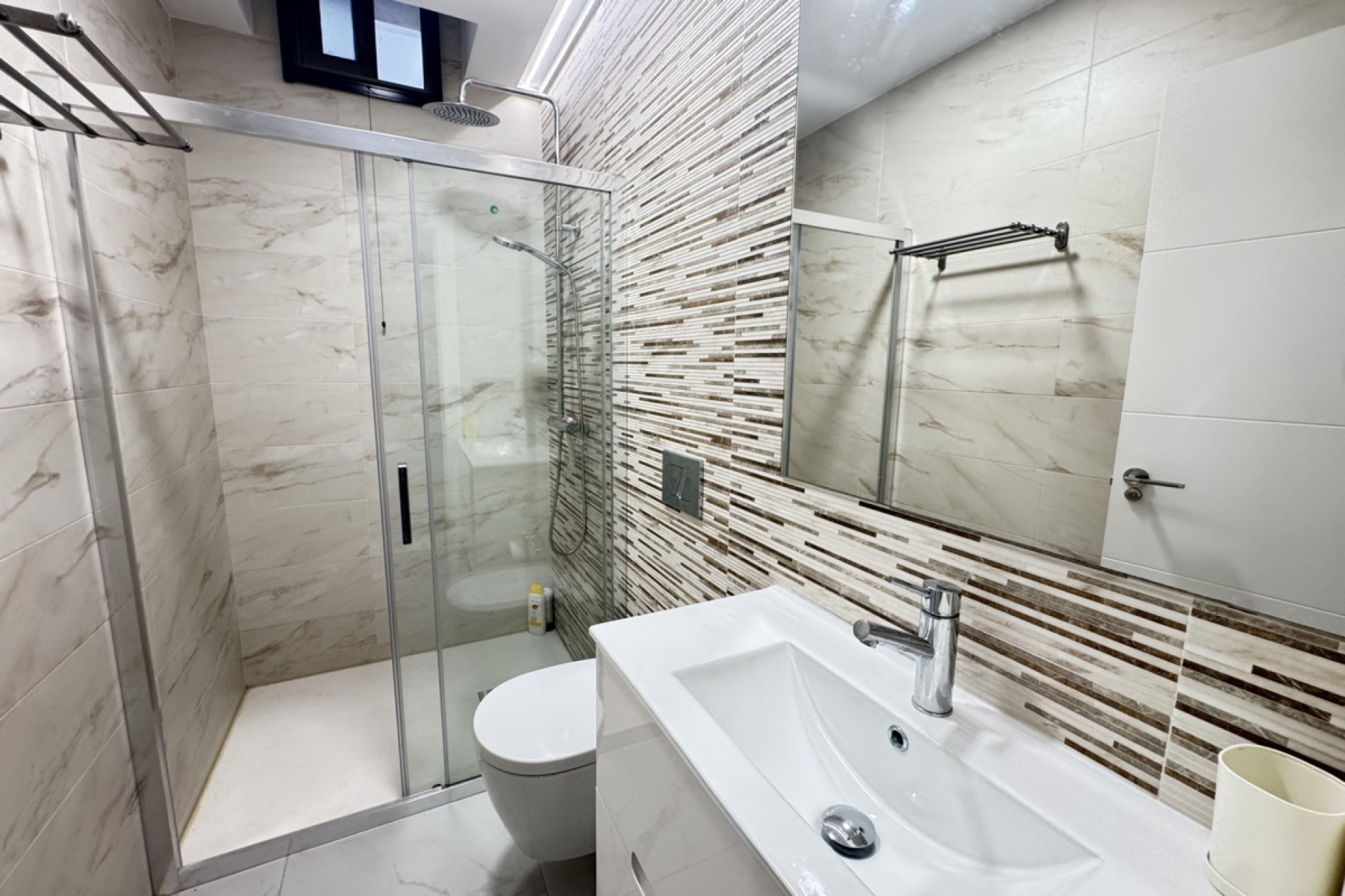 Resale - Detached Villa - Villamartín