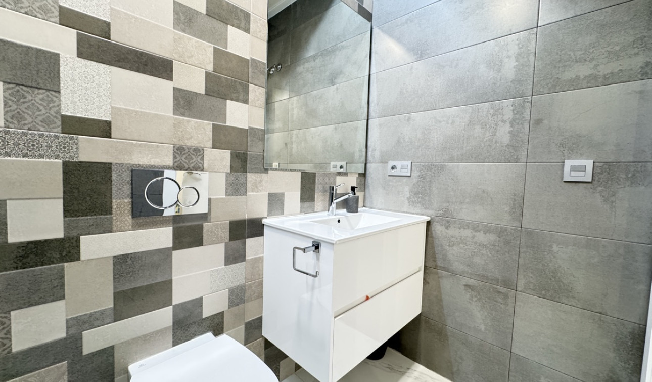 Resale - Detached Villa - Villamartín