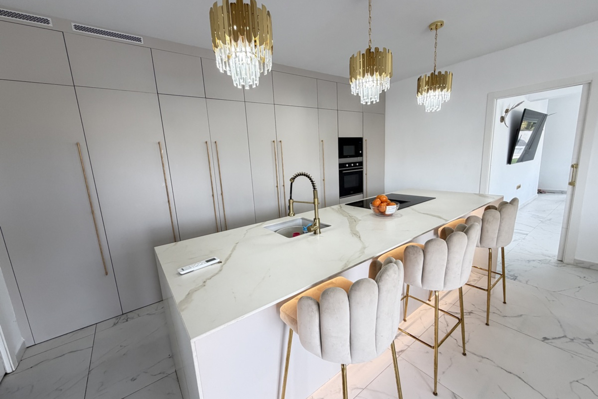 Resale - Detached Villa - Villamartín