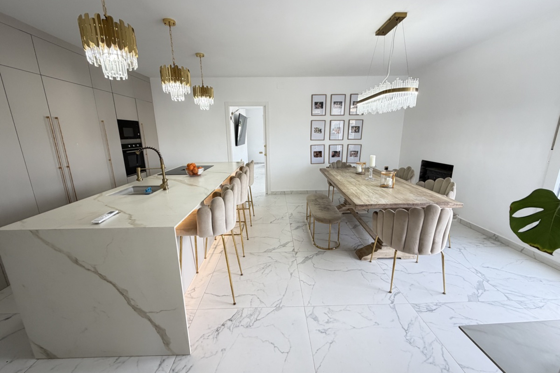 Resale - Detached Villa - Villamartín