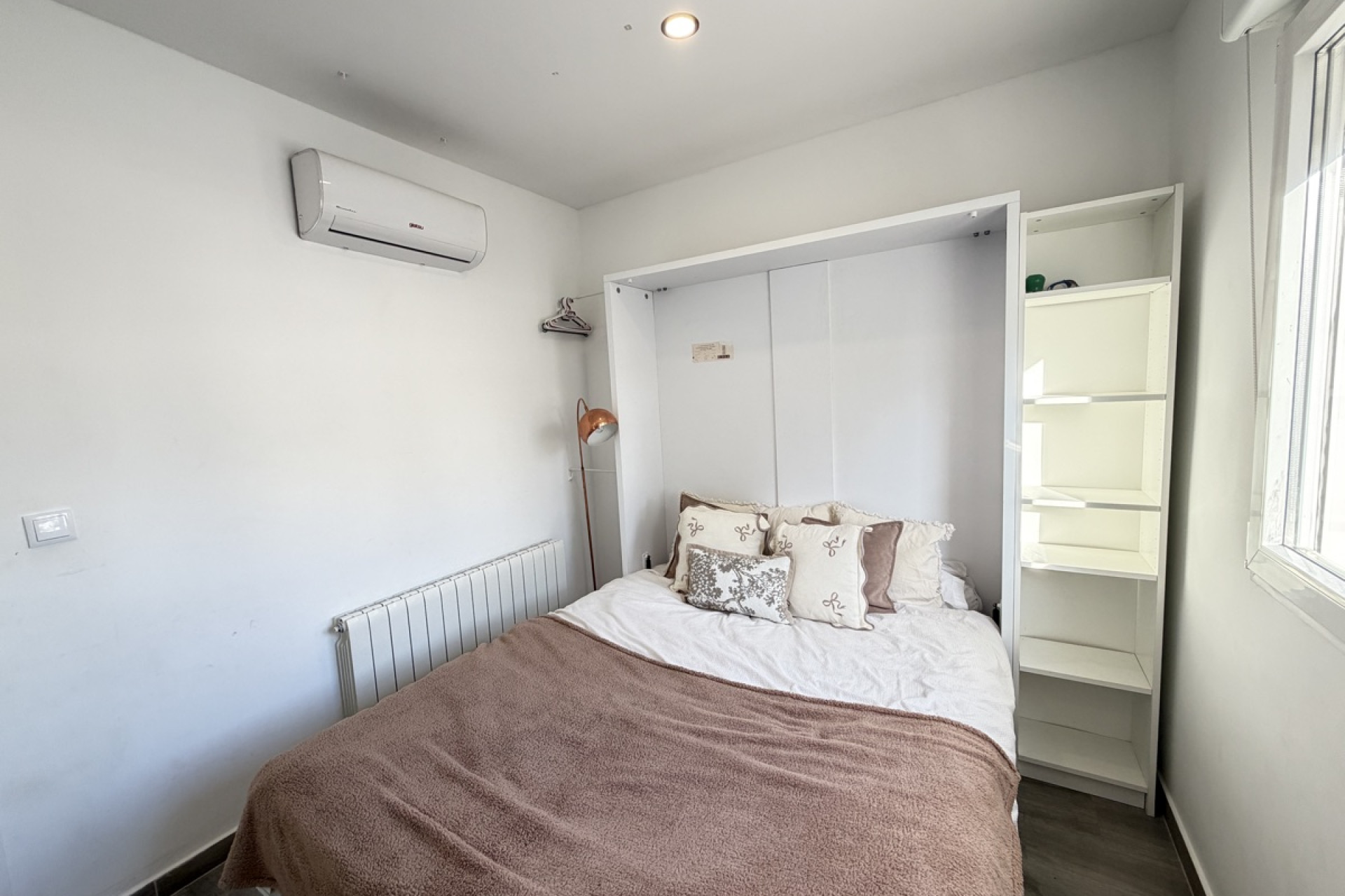 Resale - Detached Villa - Villamartín