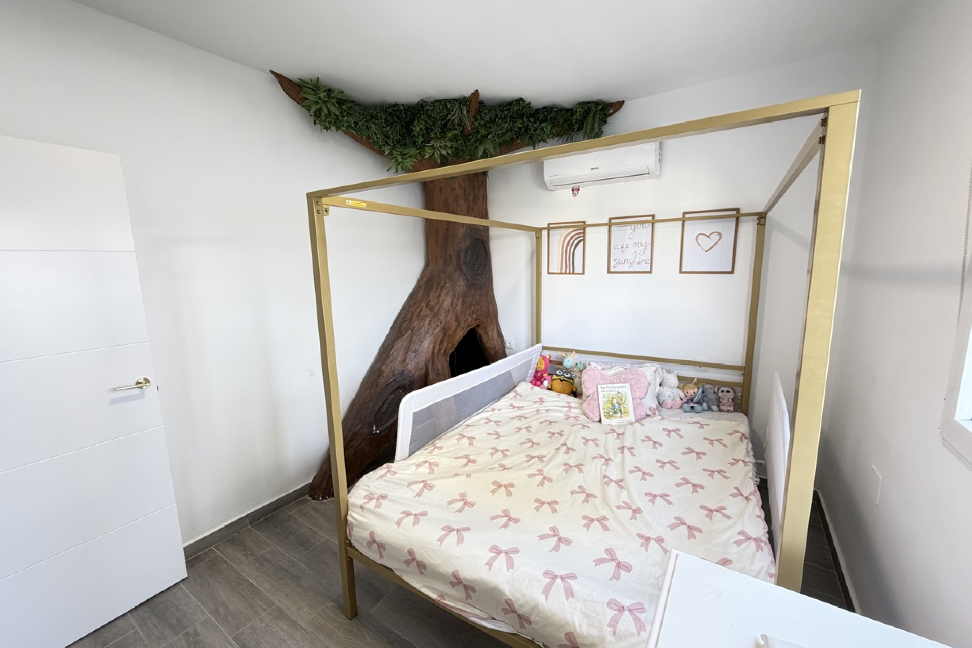 Resale - Detached Villa - Villamartín