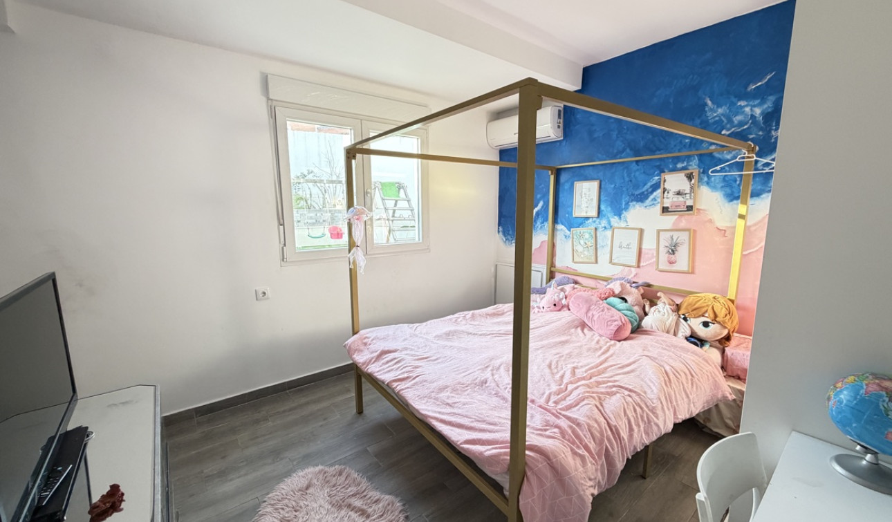 Resale - Detached Villa - Villamartín