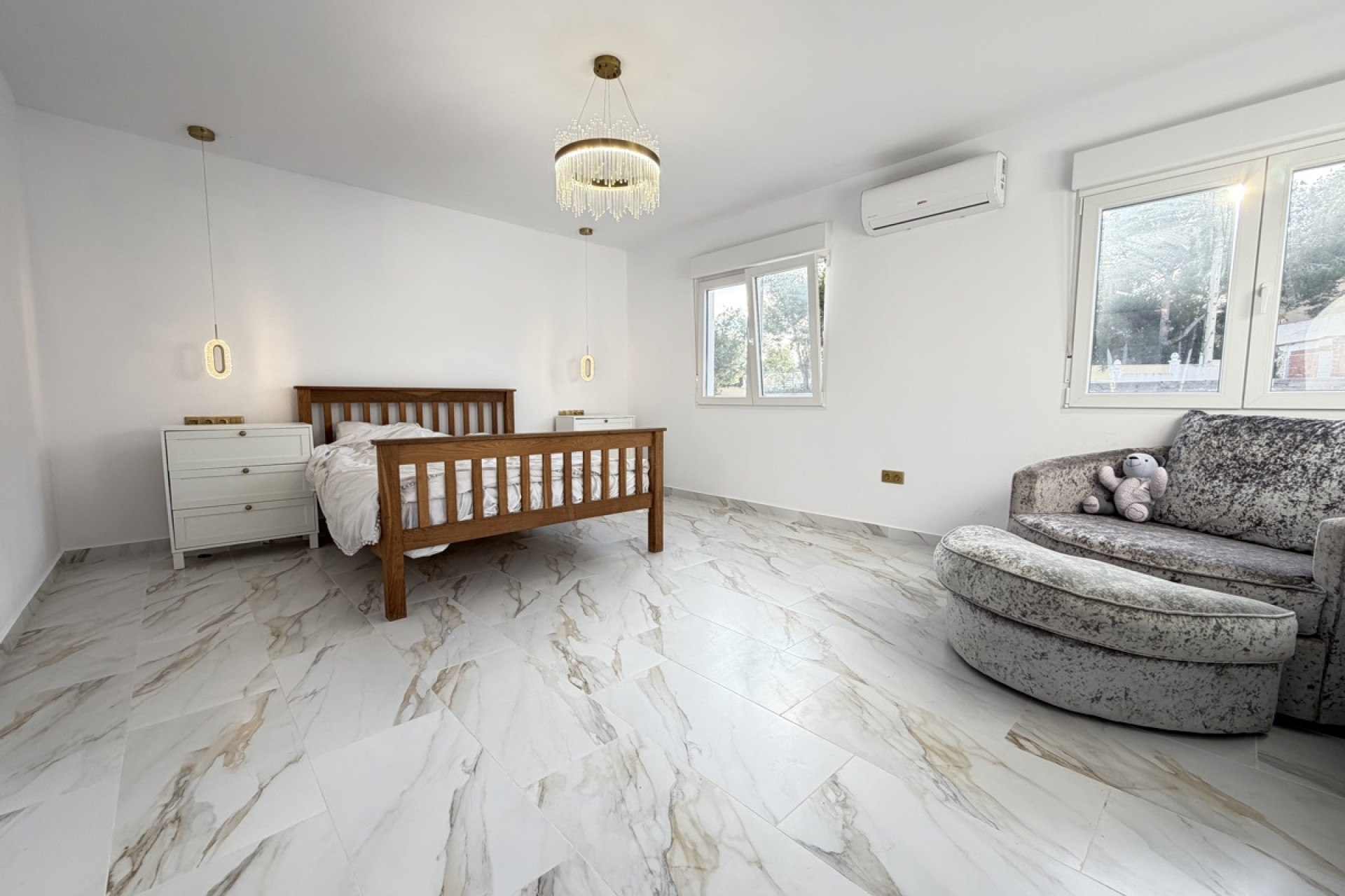 Resale - Detached Villa - Villamartín