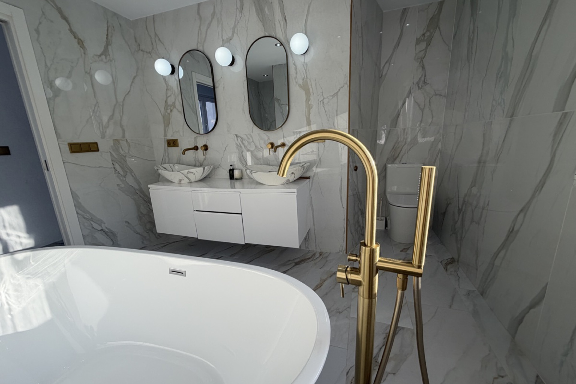 Resale - Detached Villa - Villamartín