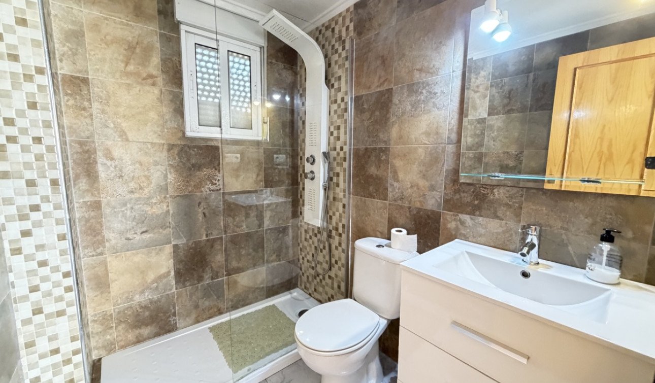 Resale - Detached Villa - Villamartín