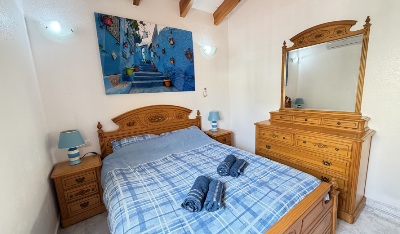 Resale - Detached Villa - Villamartín