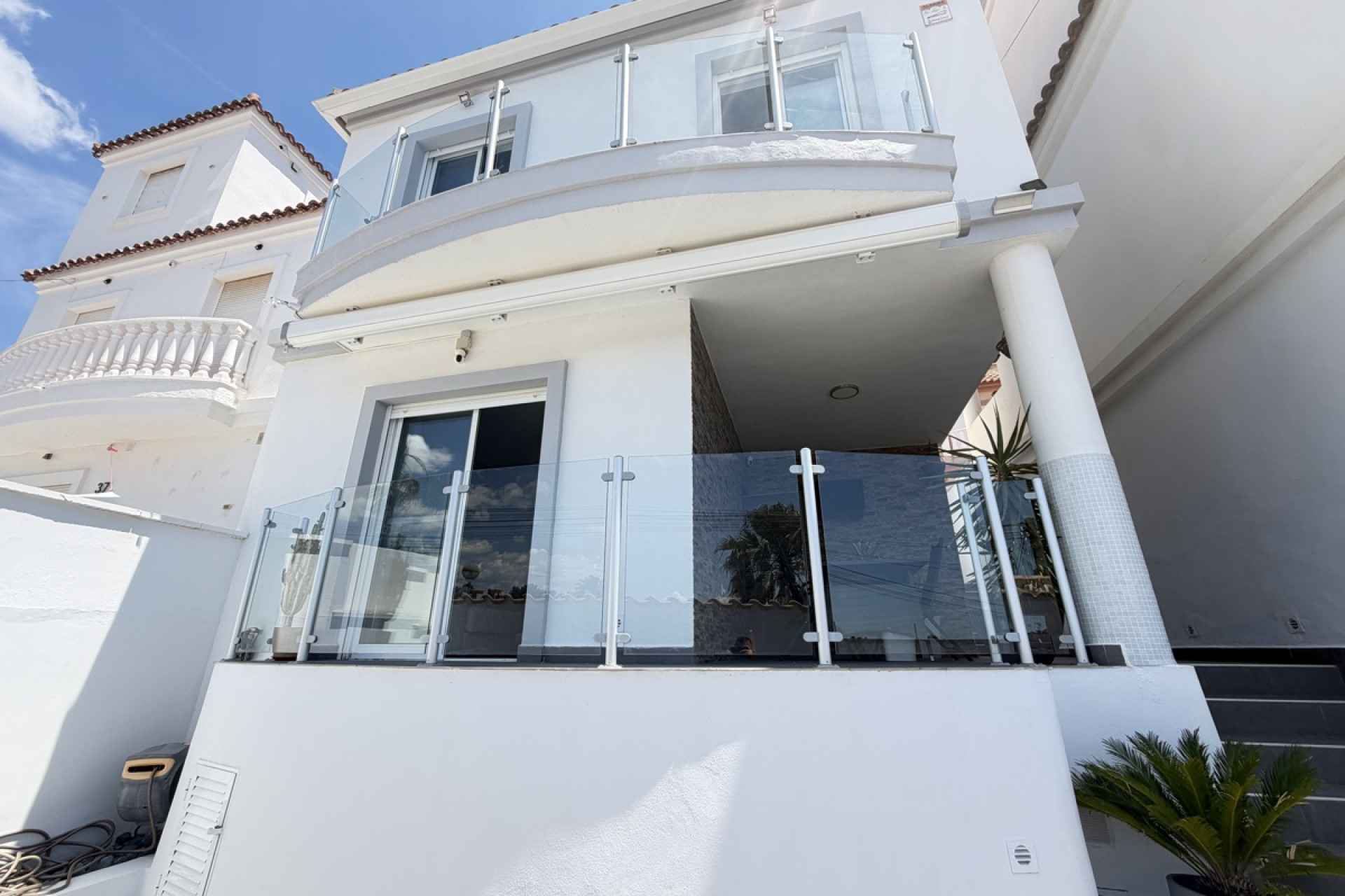 Resale - Detached Villa - Villamartín