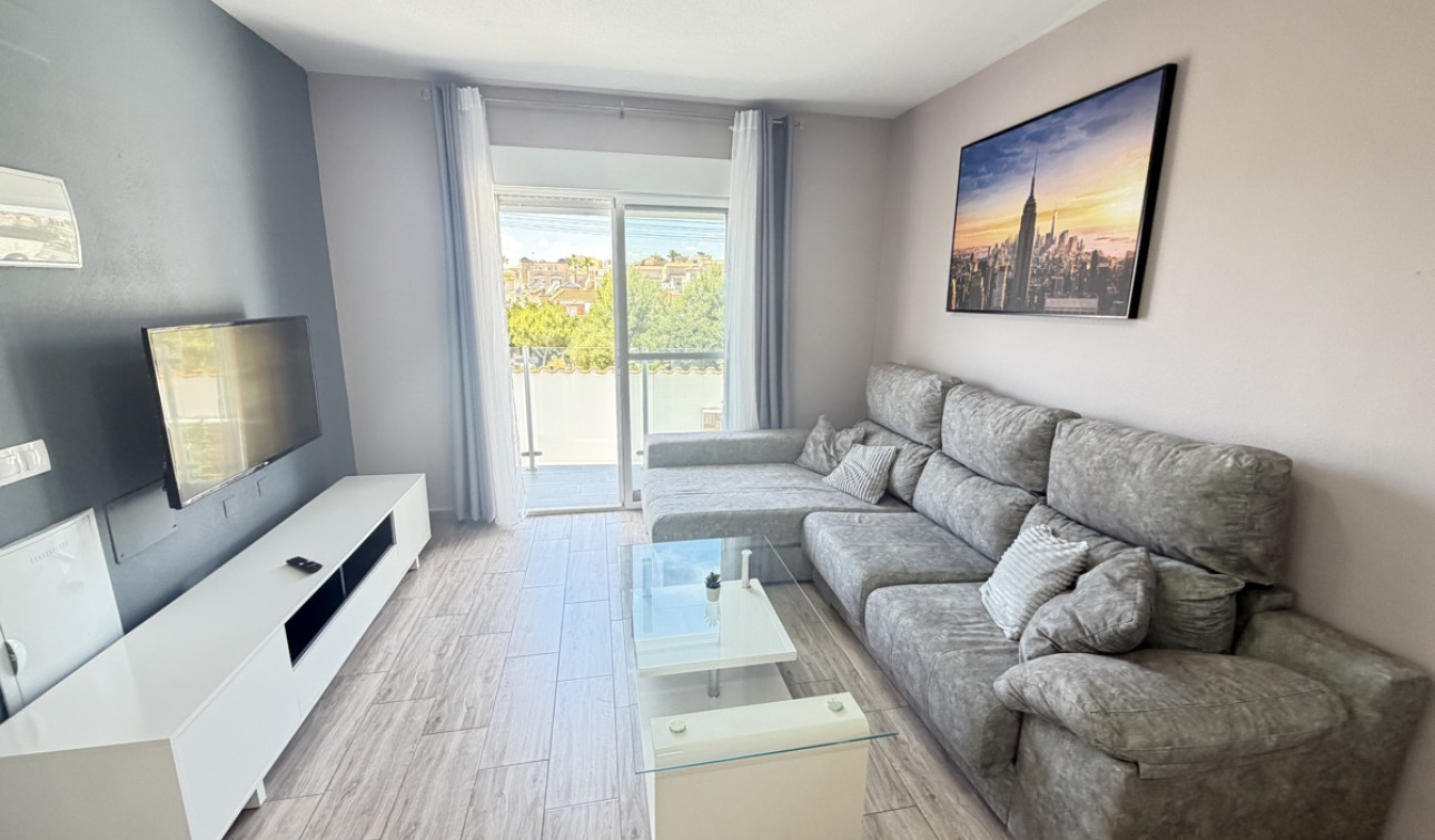 Resale - Detached Villa - Villamartín