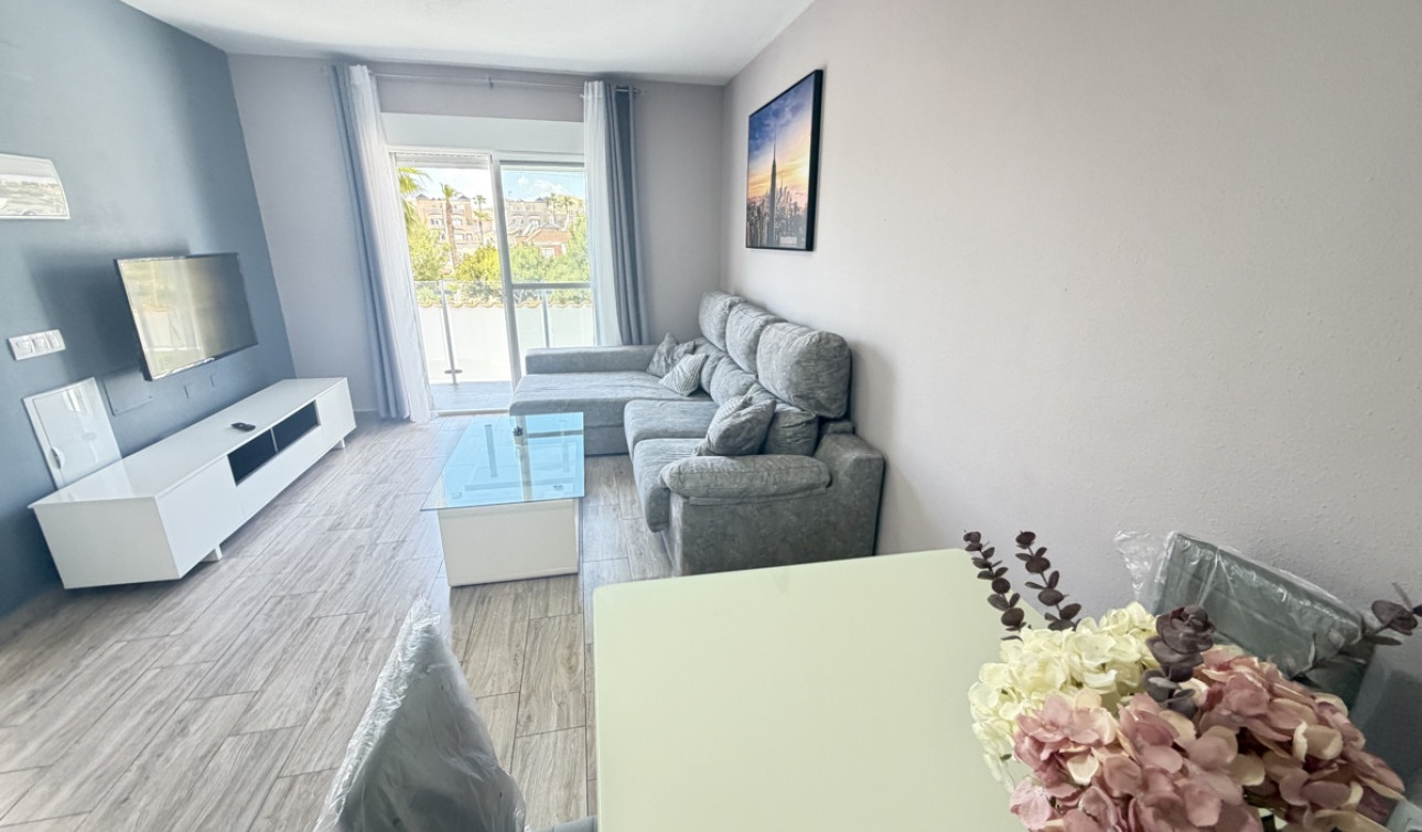 Resale - Detached Villa - Villamartín