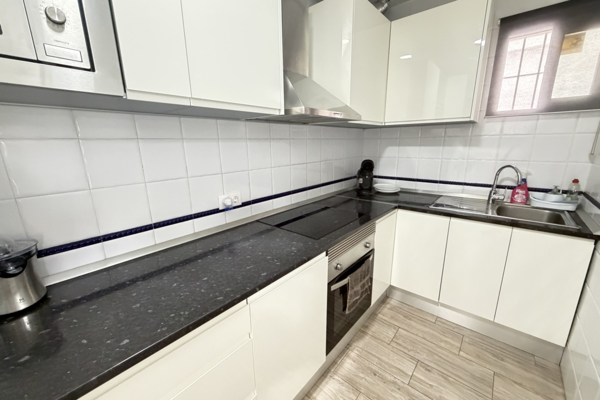 Resale - Detached Villa - Villamartín