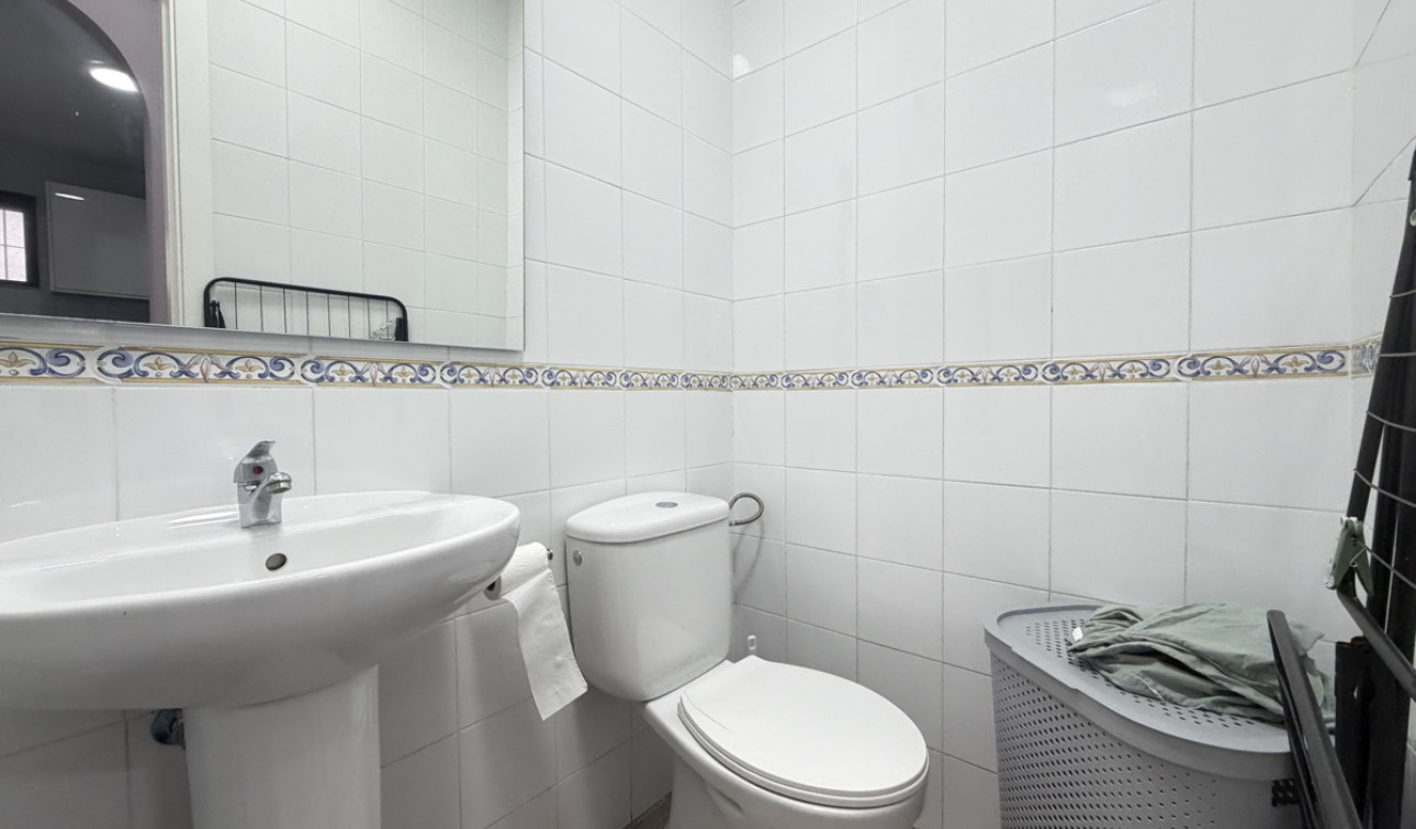 Resale - Detached Villa - Villamartín