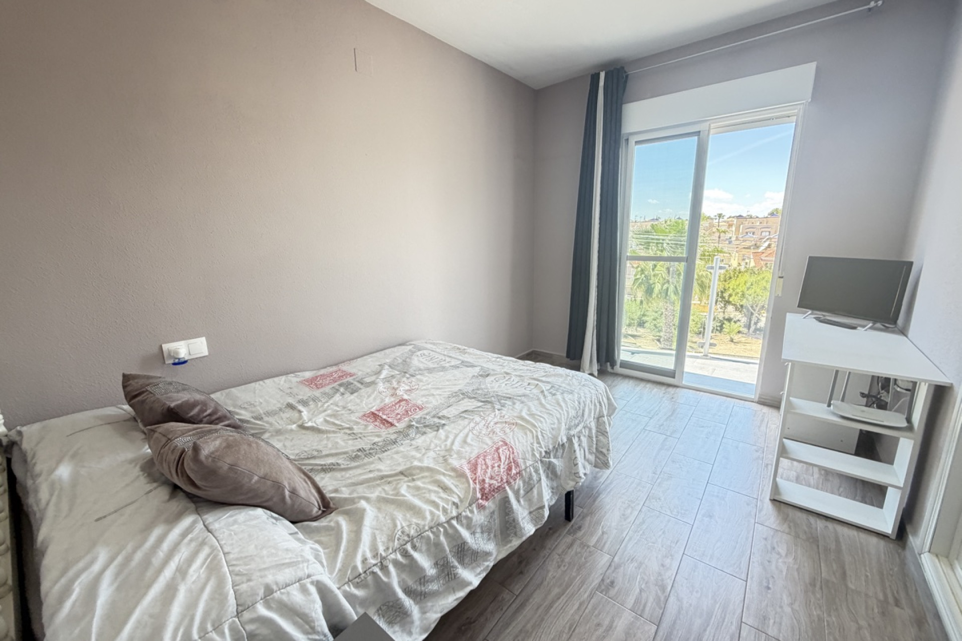 Resale - Detached Villa - Villamartín
