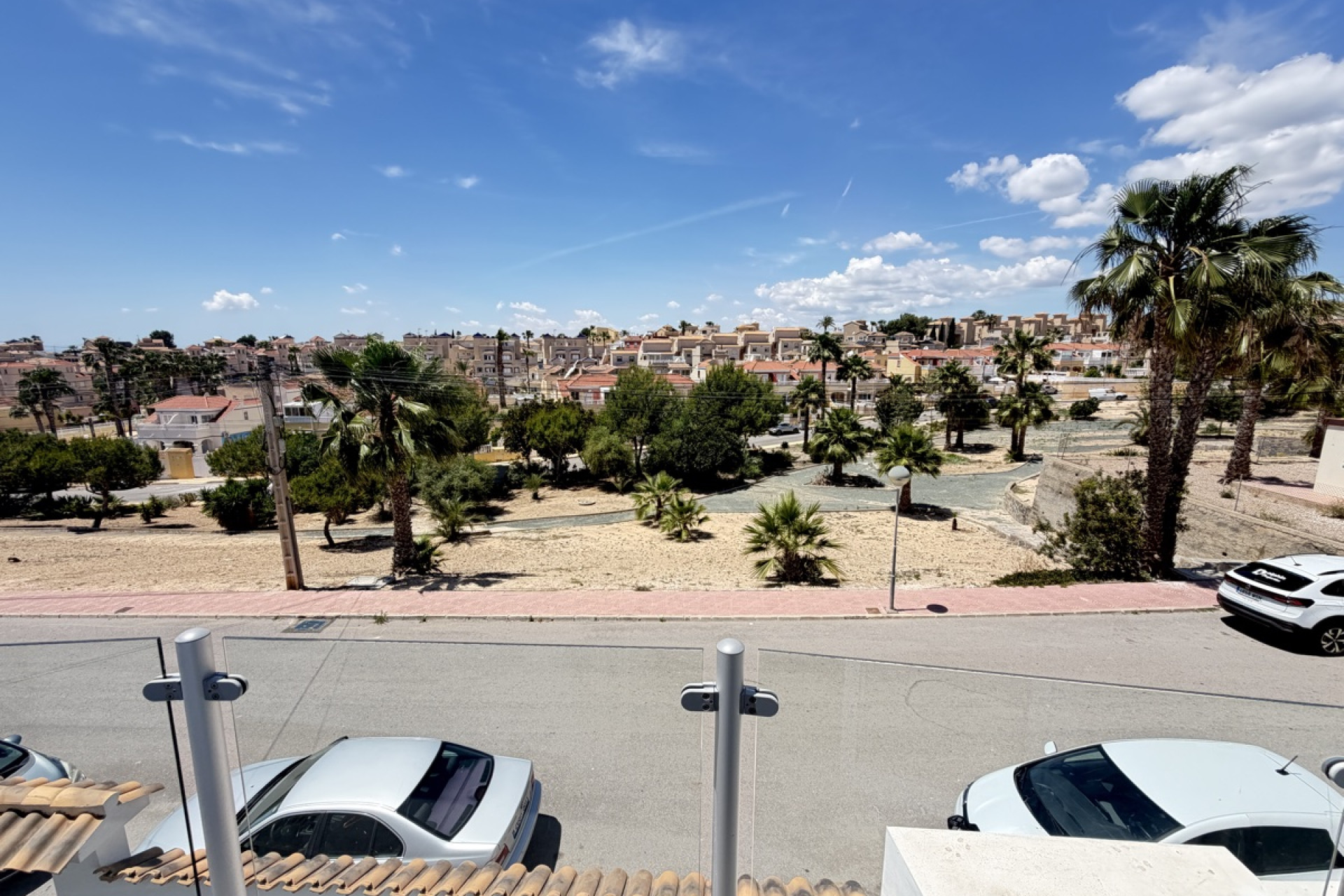 Resale - Detached Villa - Villamartín