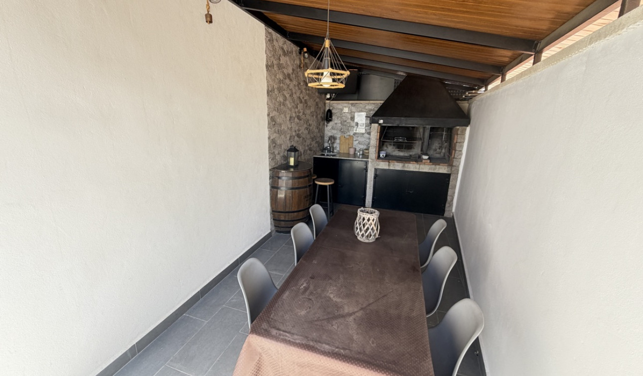 Resale - Detached Villa - Villamartín