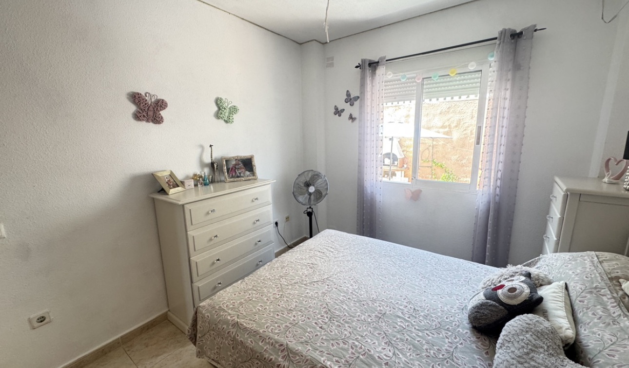 Resale - Detached Villa - Villamartín