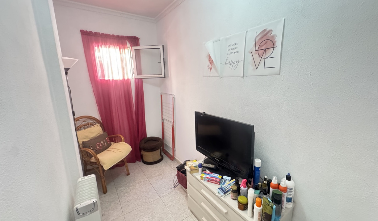 Resale - Detached Villa - Villamartín