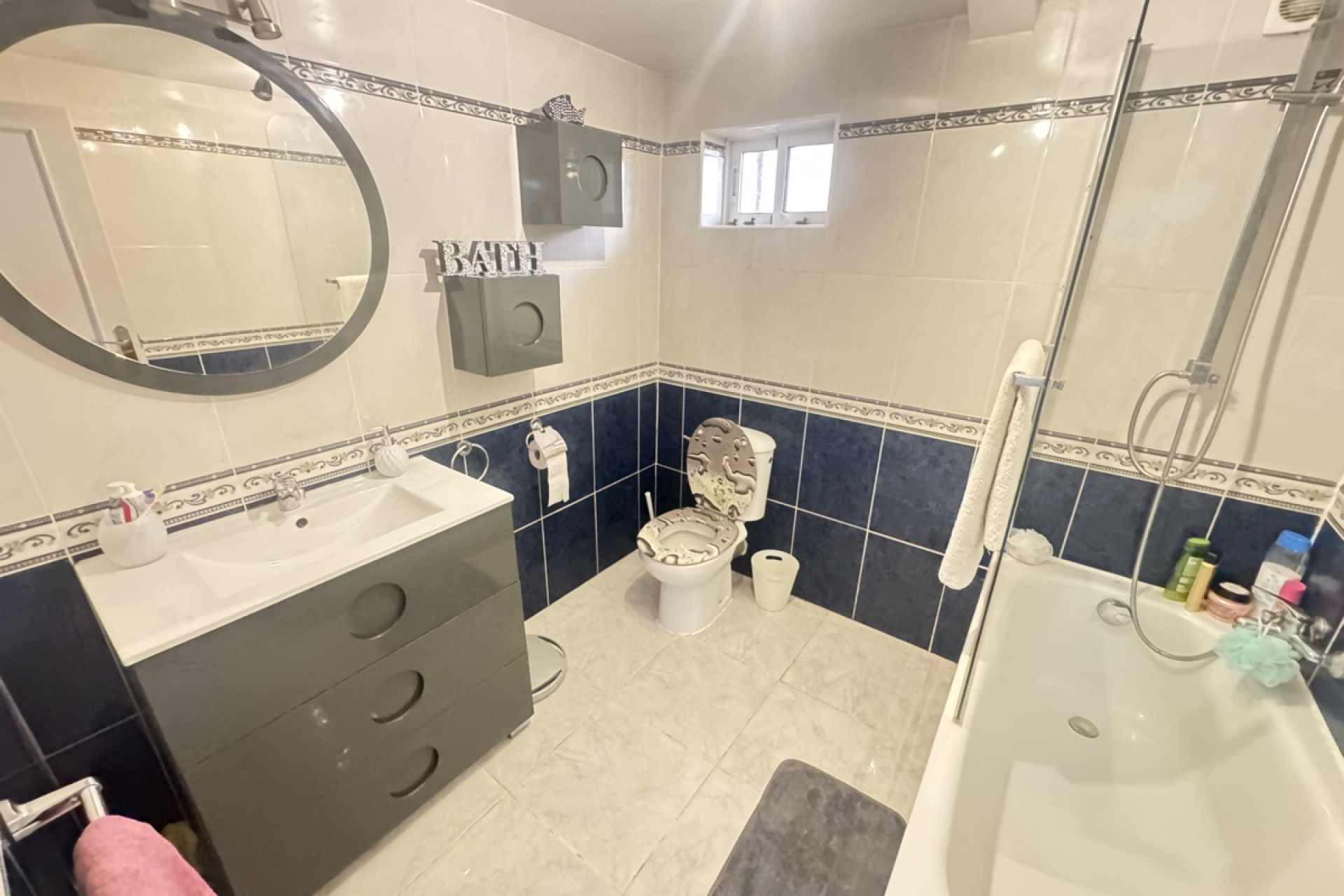 Resale - Detached Villa - Villamartín