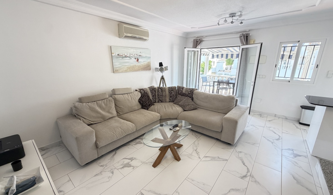 Resale - Detached Villa - Villamartín