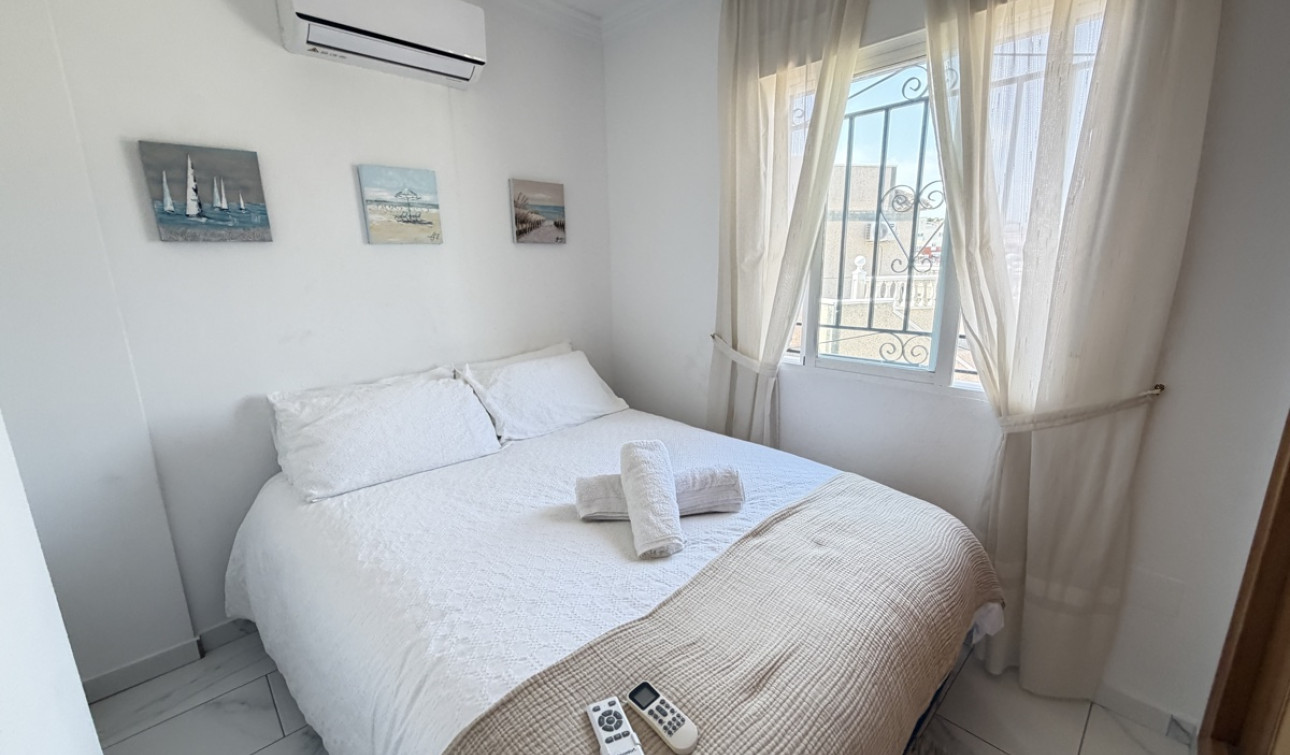 Resale - Detached Villa - Villamartín