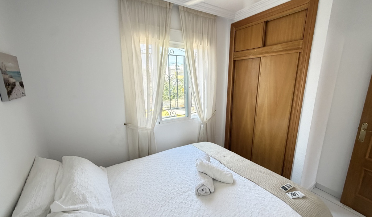 Resale - Detached Villa - Villamartín