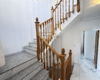 Resale - Detached Villa - Villamartín