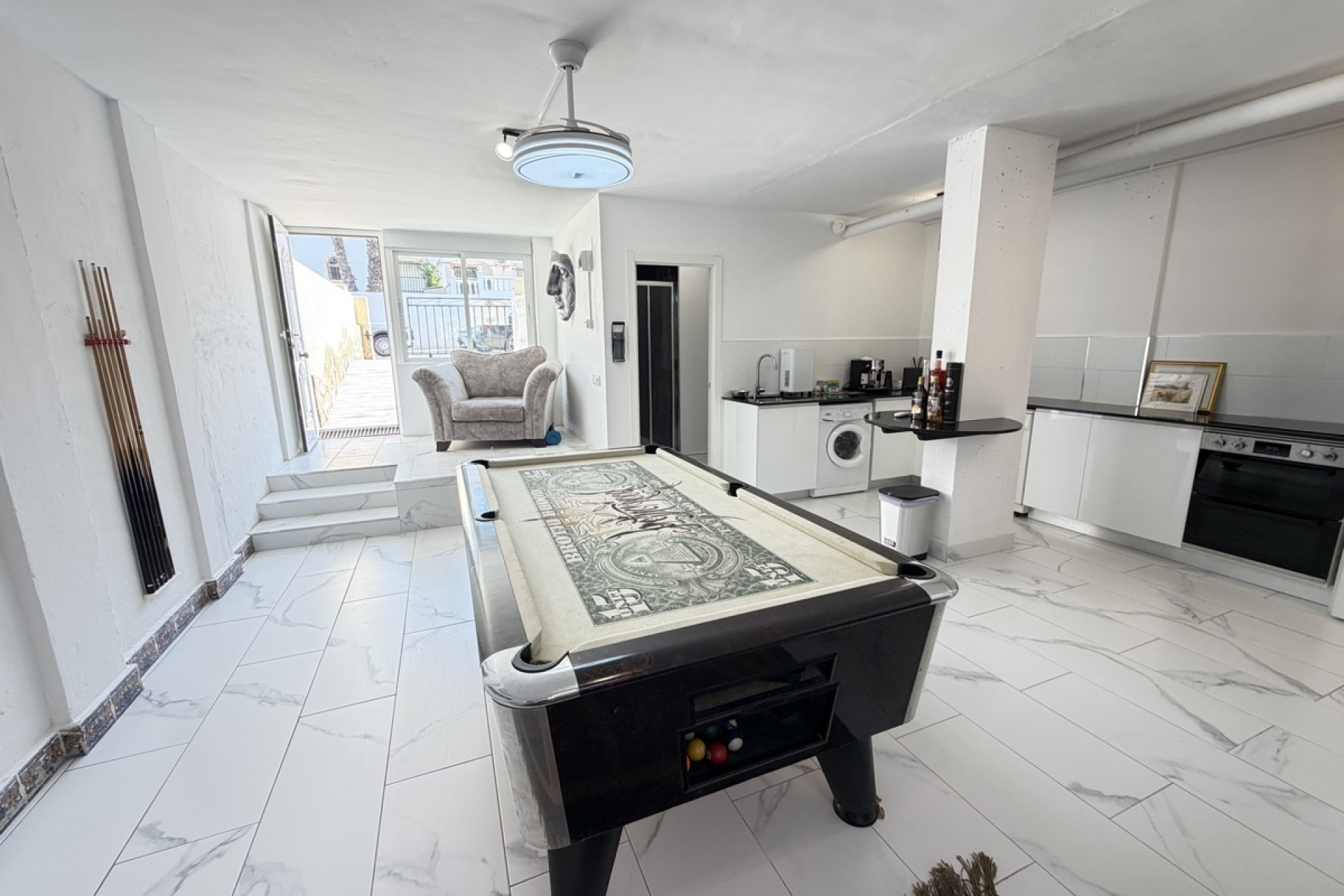 Resale - Detached Villa - Villamartín