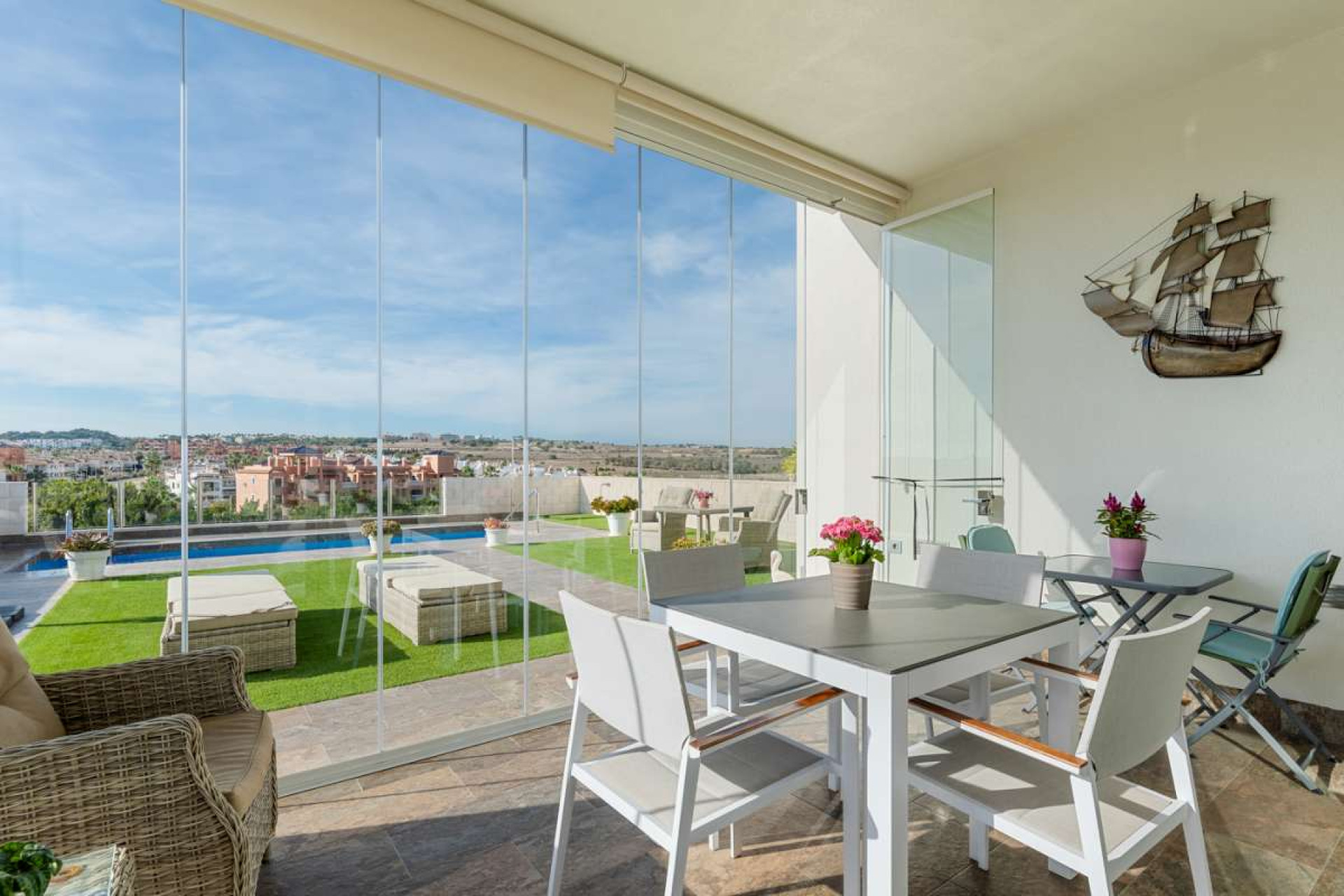 Resale - Detached Villa - Villamartín